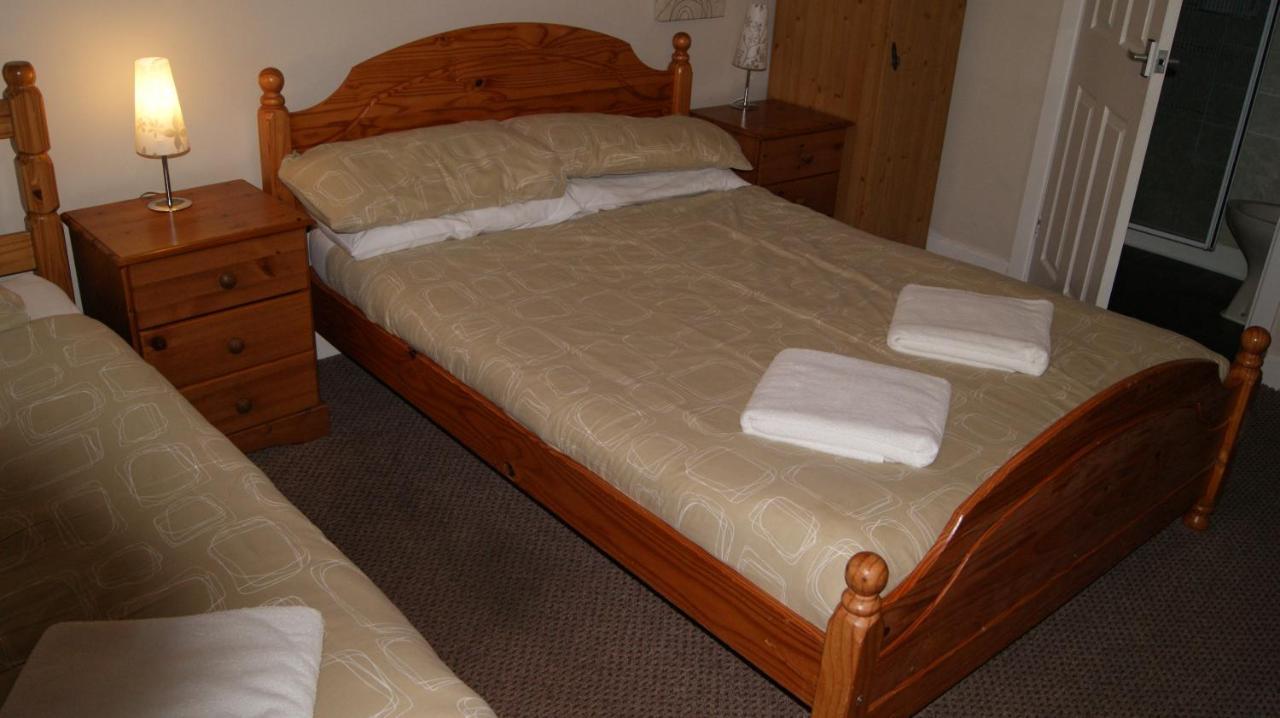 Newburn Hotel Blackpool Bagian luar foto